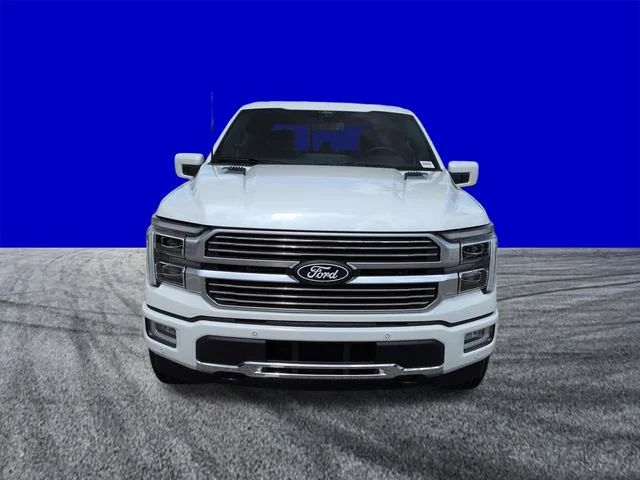 New 2026 Star White Metallic Tri-Coat Ford Platinum® image 9