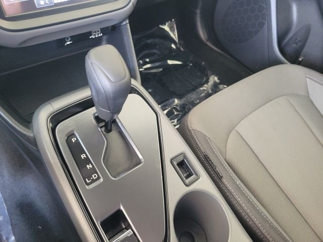 Used 2025 Silver Subaru Base image 19
