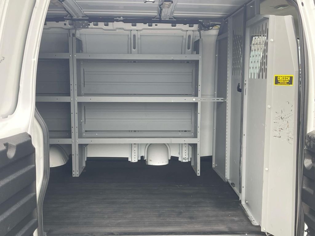 Used 2020 Summit White Chevrolet Work Van image 19