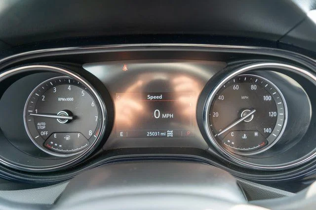 Used 2023 Black Buick Essence image 24