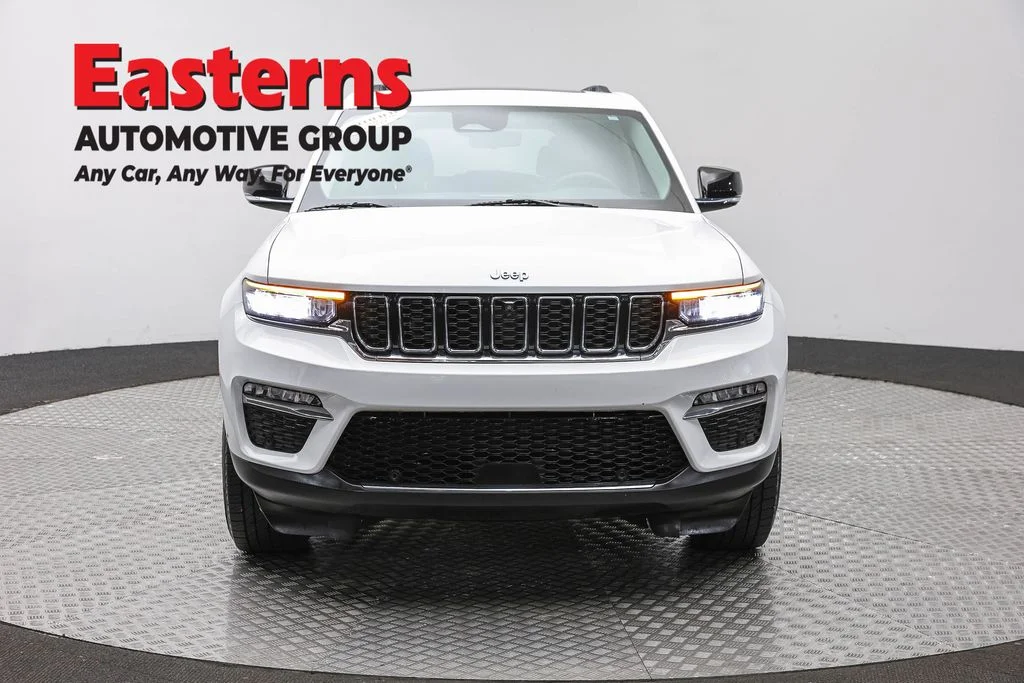 Used 2022 White Jeep 4xe image 2