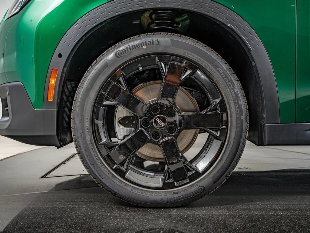 New 2027 British Racing Green MINI Iconic image 10