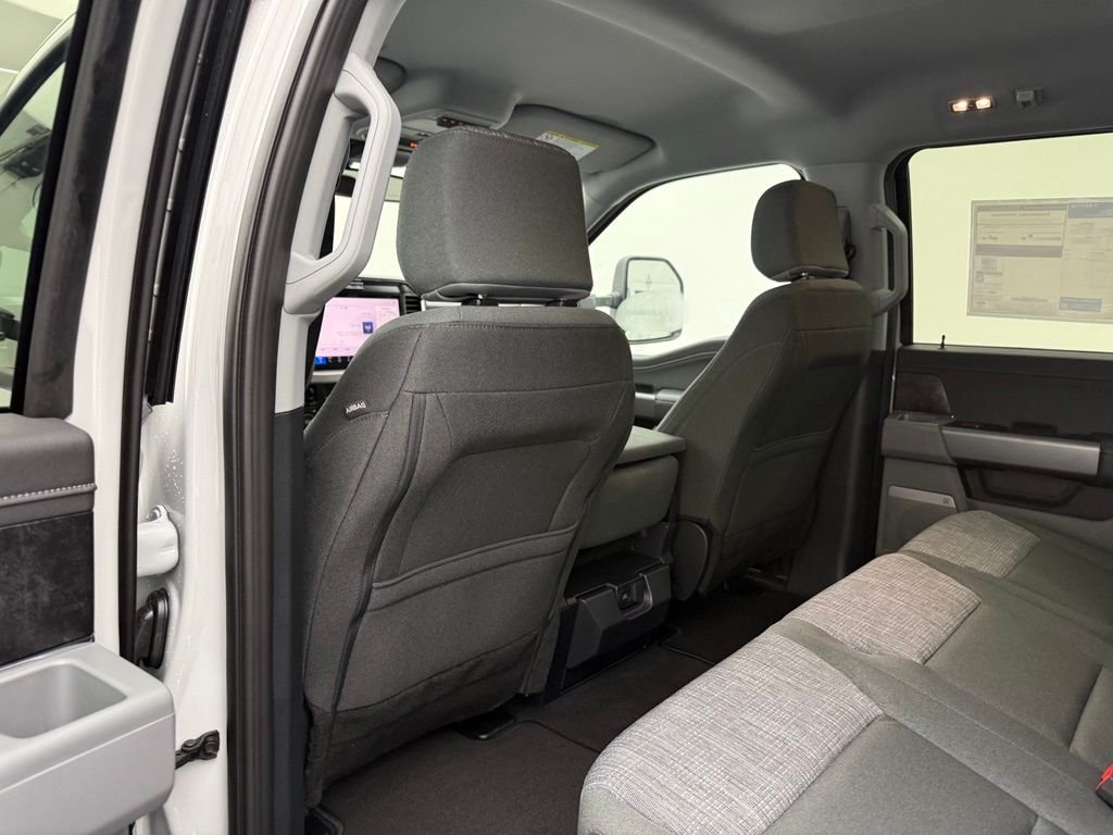 New 2026 White Ford XLT image 38