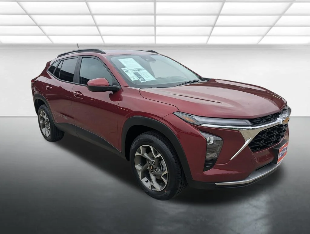 2025 Chevrolet Trax LT's photo