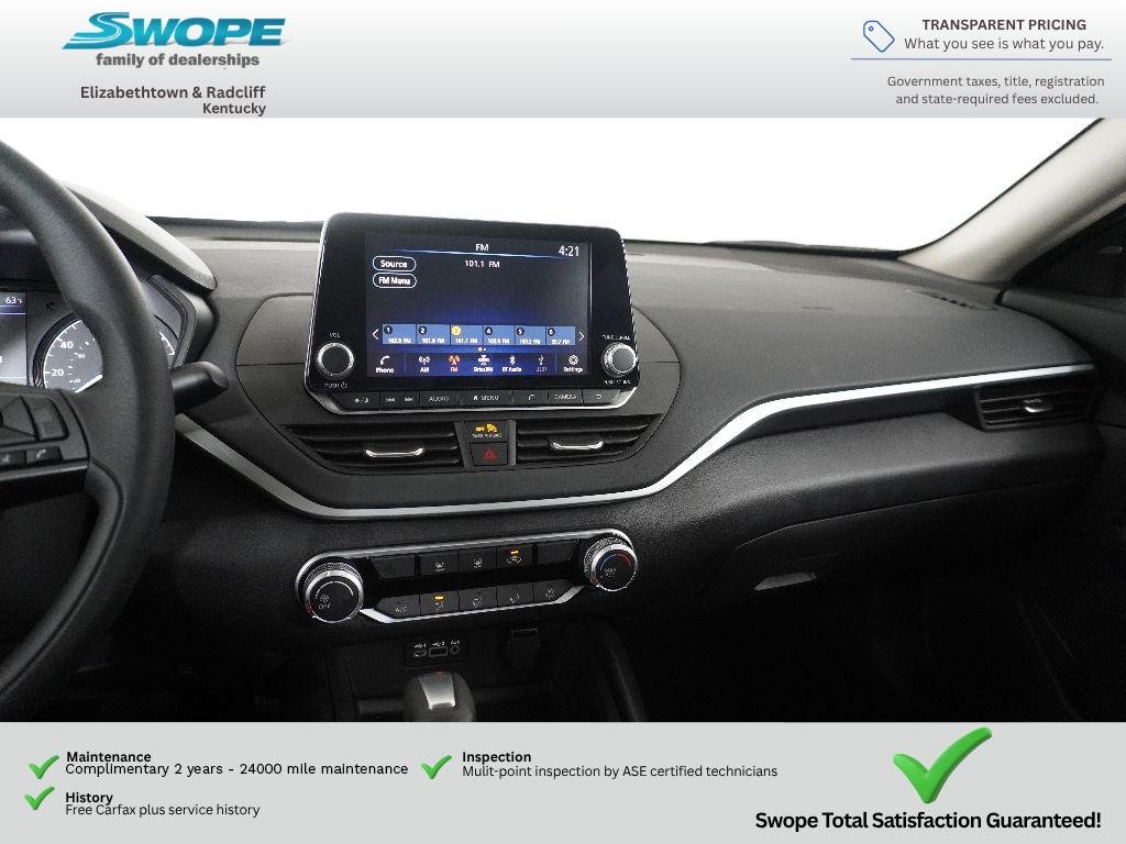 Used 2025 Super Black Nissan S image 19
