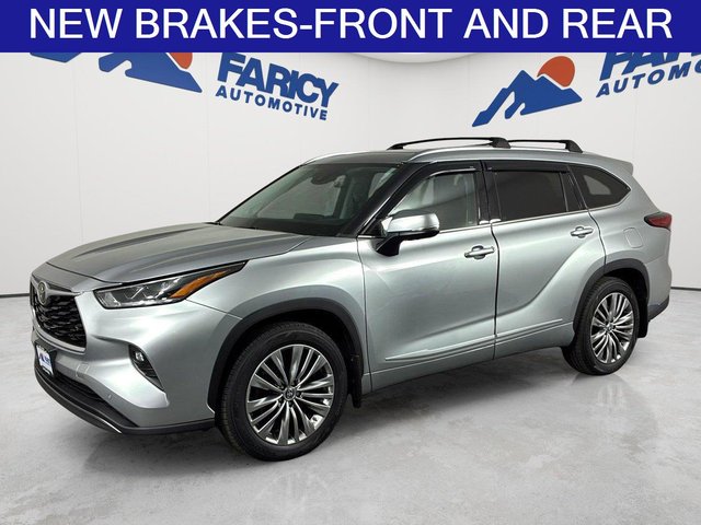 2022 Toyota Highlander Platinum