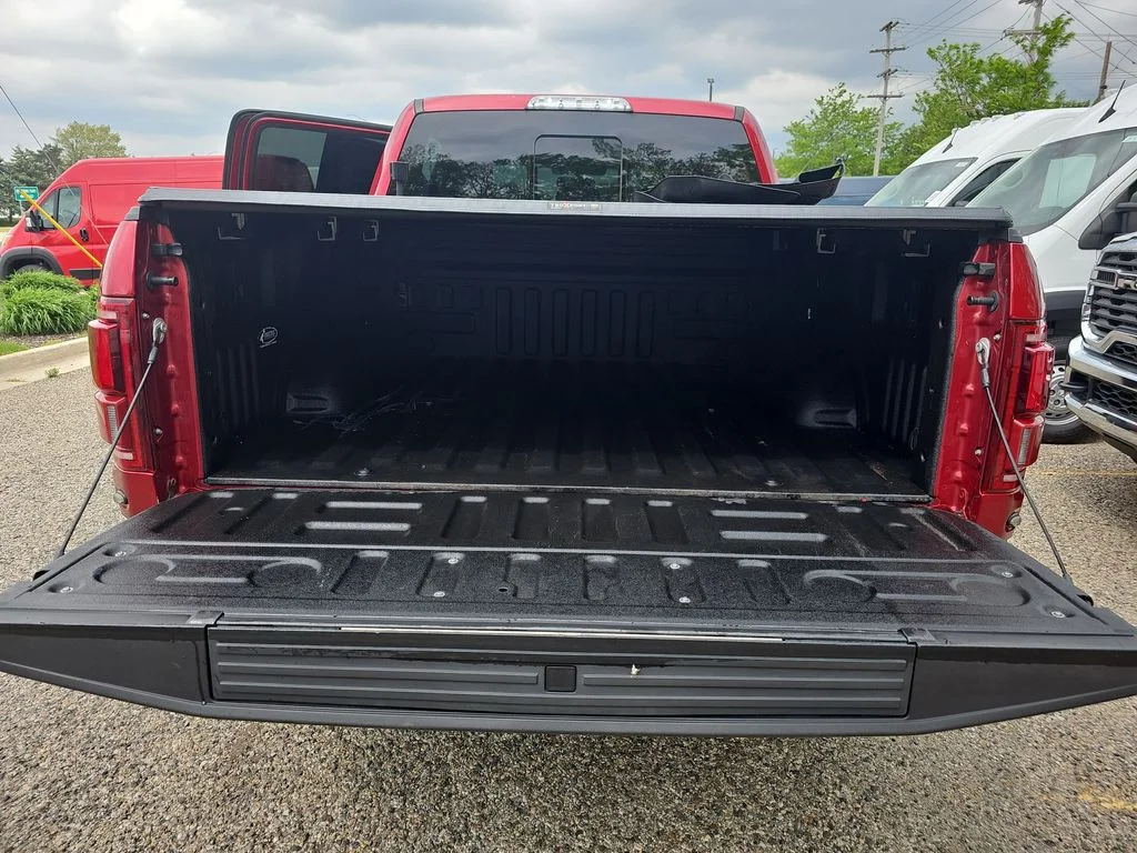 Used 2018 Red Ford Raptor image 12