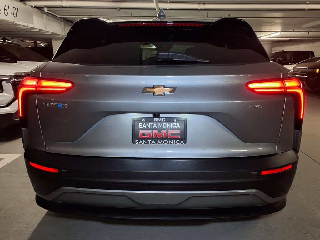 2024 Chevrolet Blazer EV LT - Photo 18