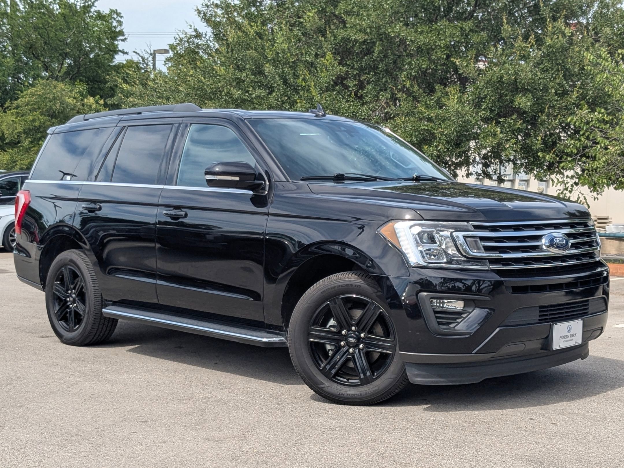 2020 Ford Expedition XLT's photo