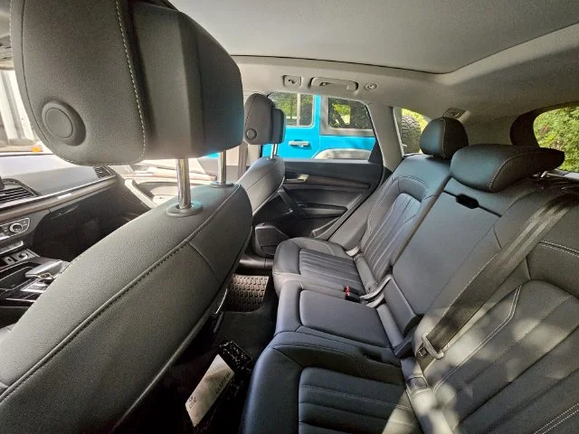 Used 2023 Blue Audi 40 Premium image 9