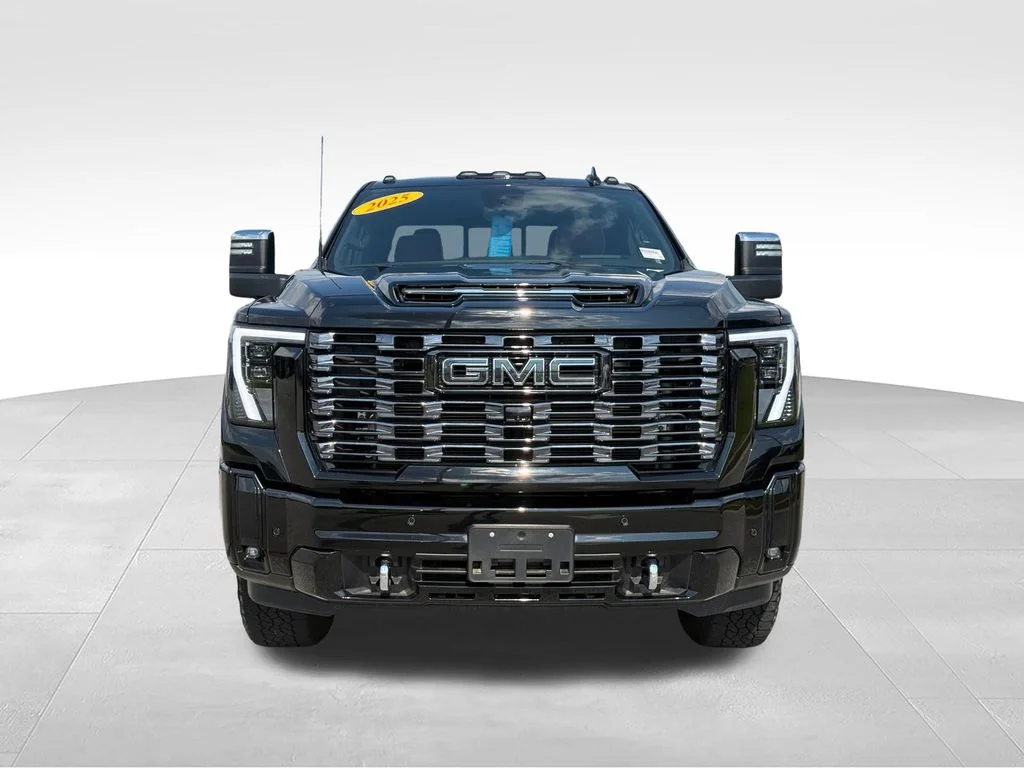 Used 2025 Black GMC Denali Ultimate image 26