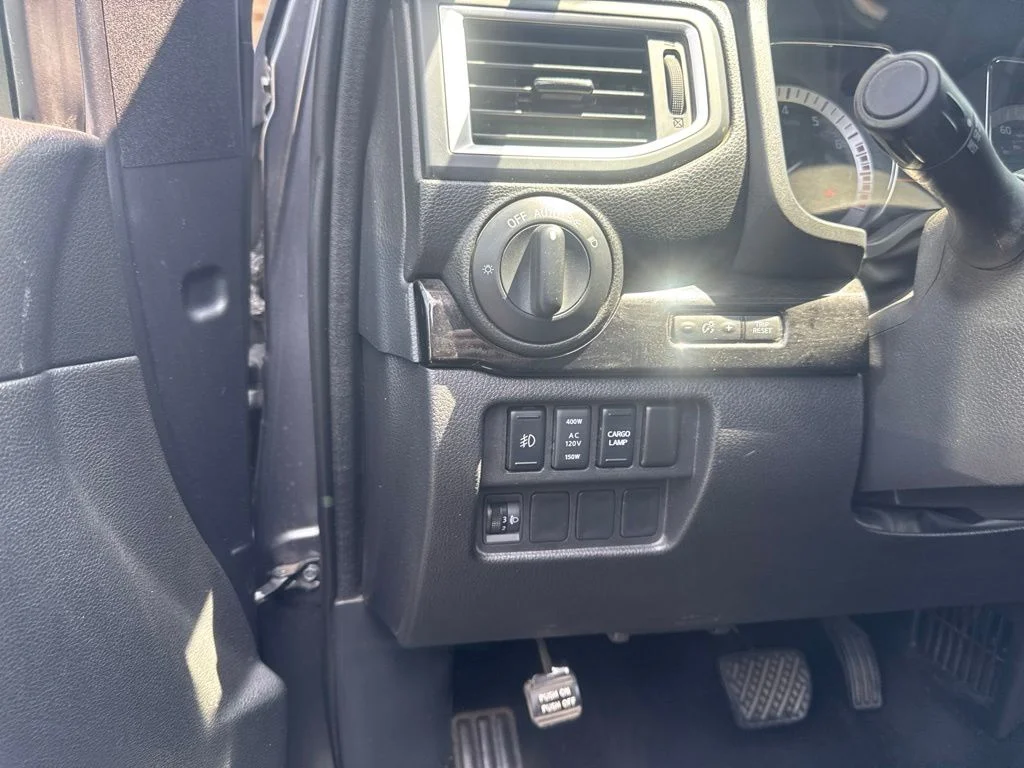 Used 2019 Gray Nissan SV image 8