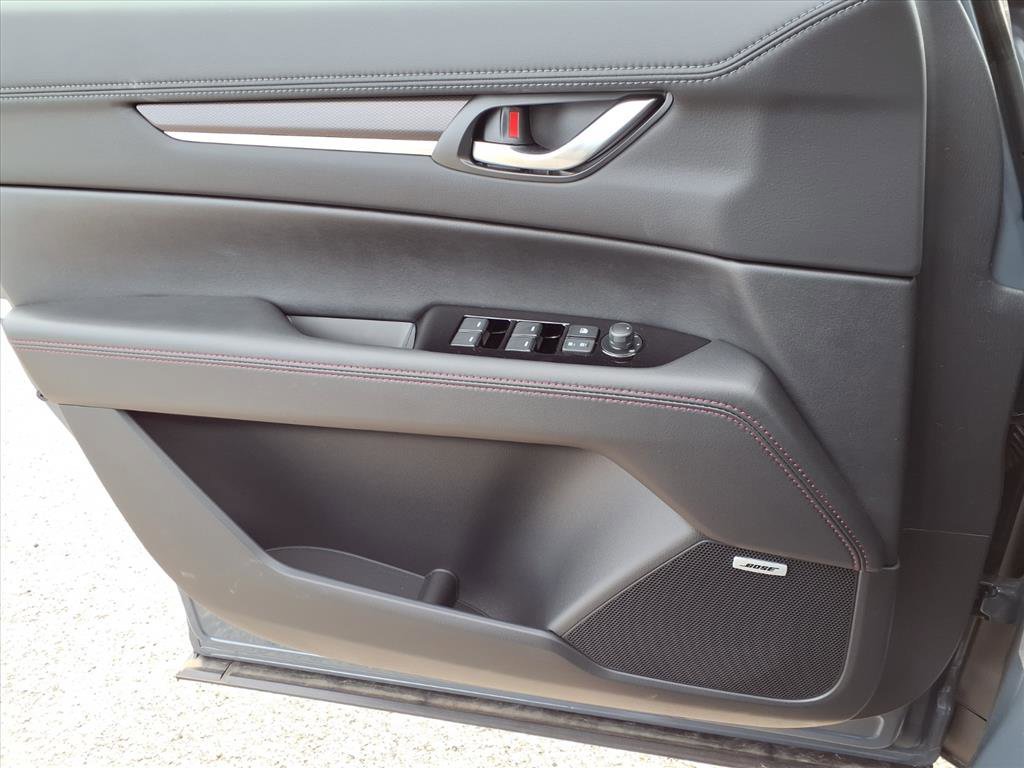 2025 Mazda CX-5 S Carbon Edition - Photo 15