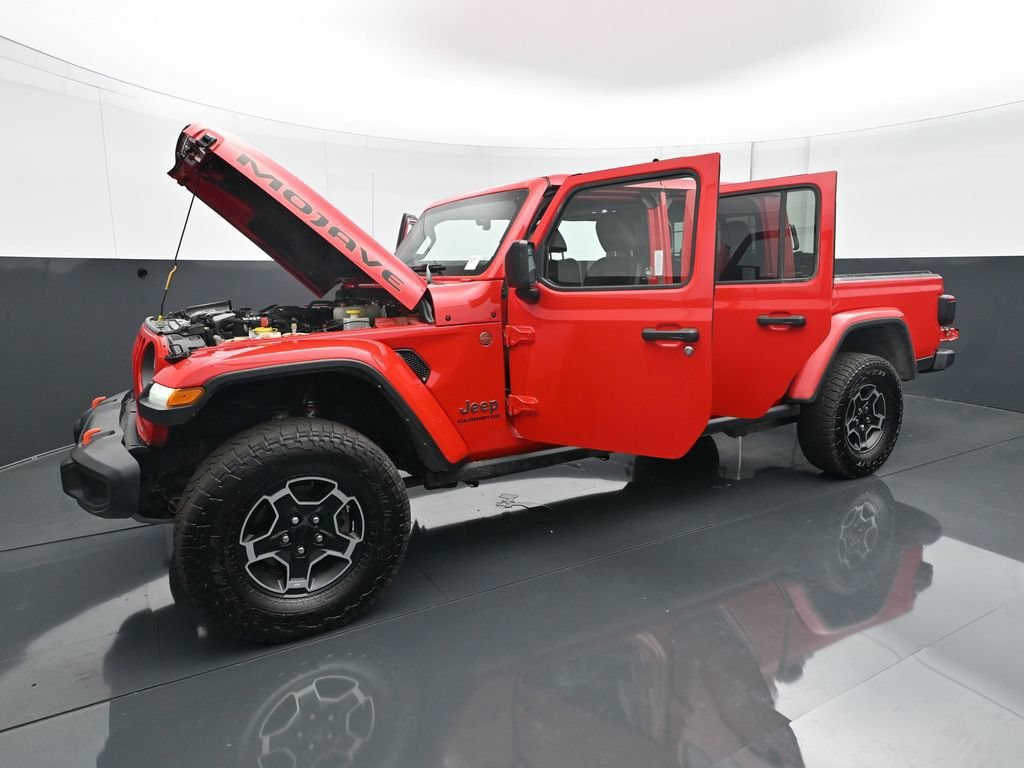 Used 2023 Firecracker Red Clearcoat Jeep Mojave 4x4 image 27