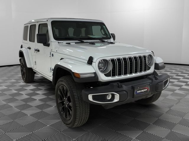 Used 2025 White Jeep Sahara 4xe image 7