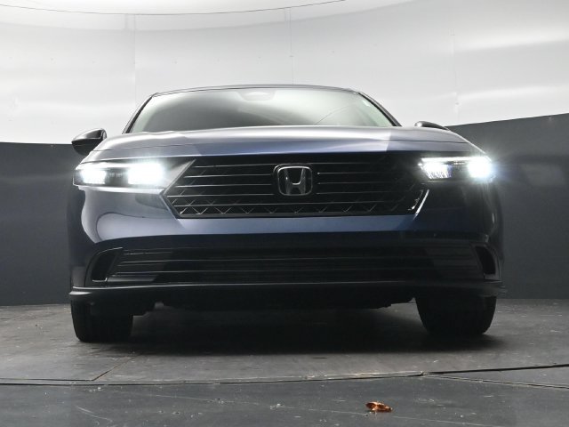 New 2026 Canyon River Blue Metallic Honda SE image 24