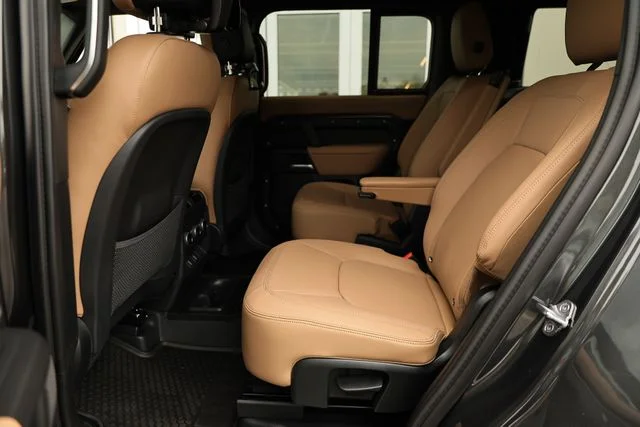 New 2026 Gray Land Rover X-Dynamic SE image 29