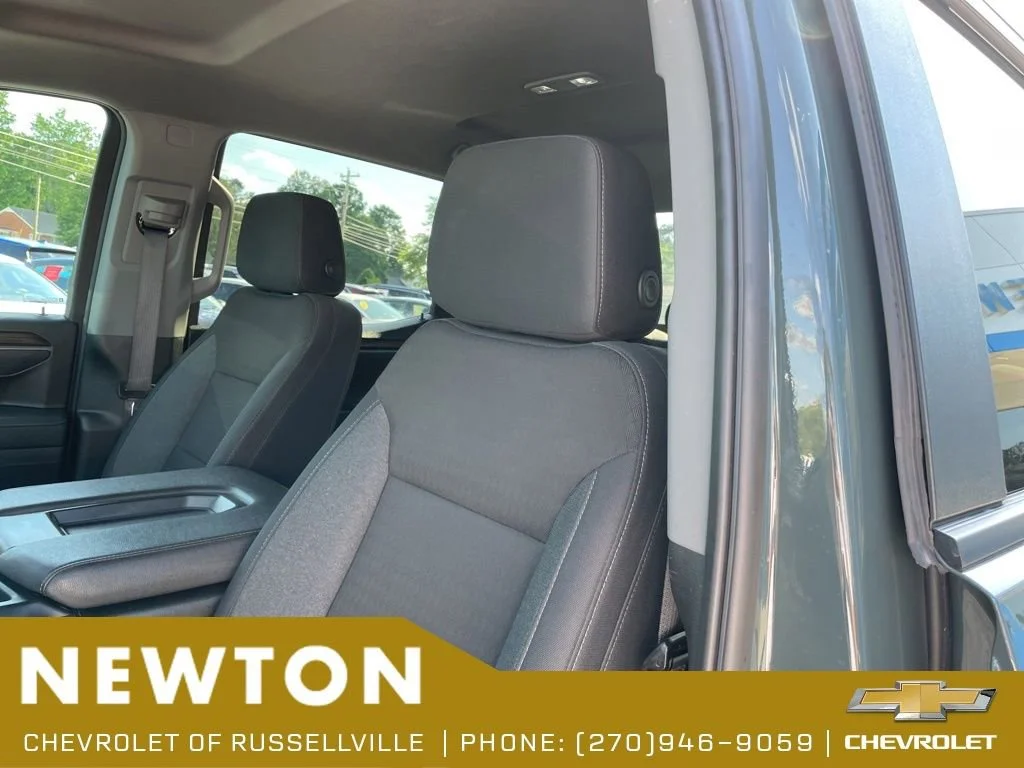 Used 2025 Cypress Gray Chevrolet LT image 5