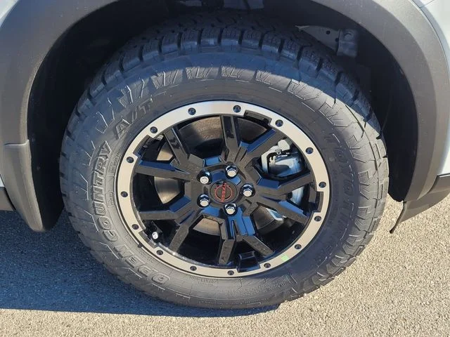 New 2026 Everest White Pearl TriCoat Nissan Rock Creek® image 12