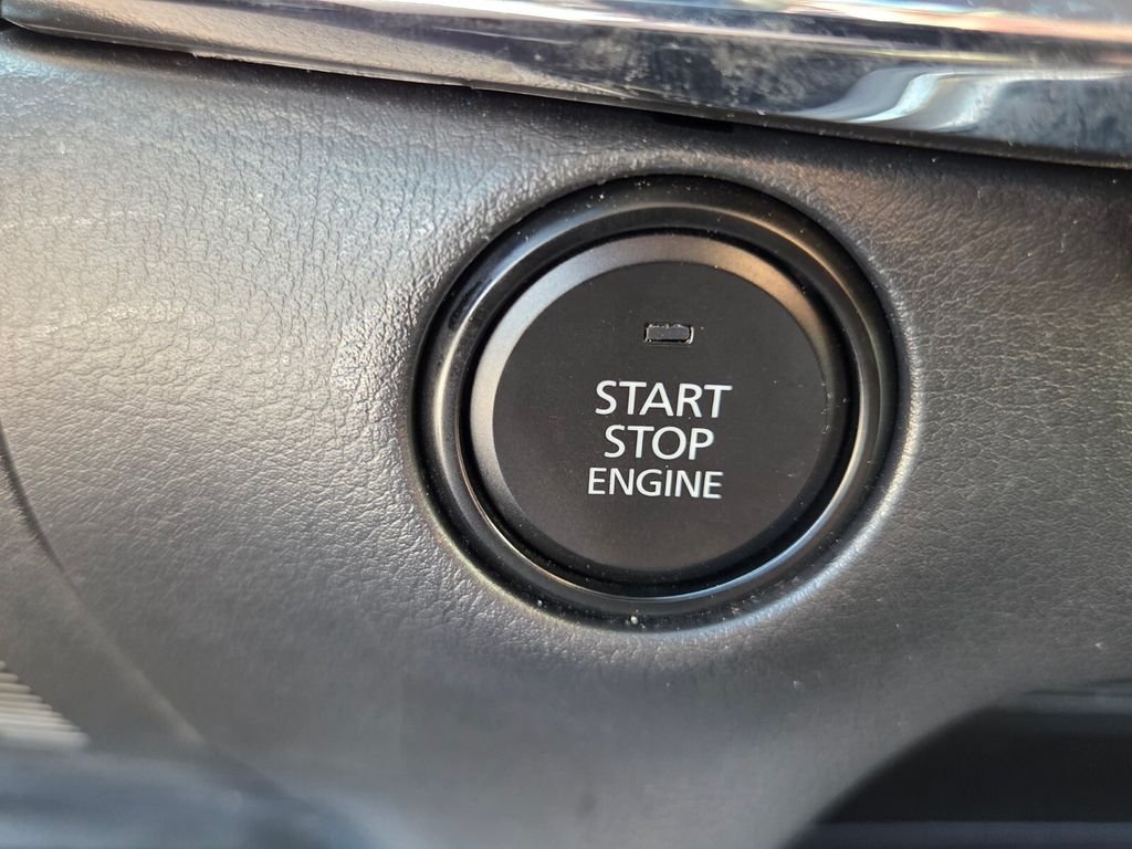 Used 2023 White Mazda 2.5 S Preferred Package image 26
