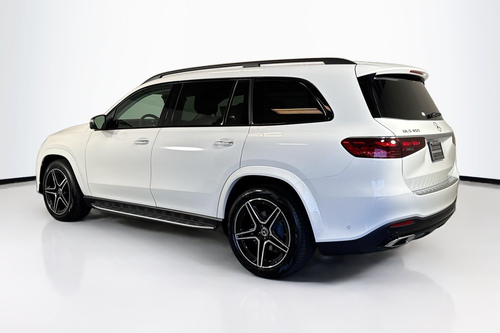 New 2026 Polar White Mercedes-Benz GLS 450 image 7