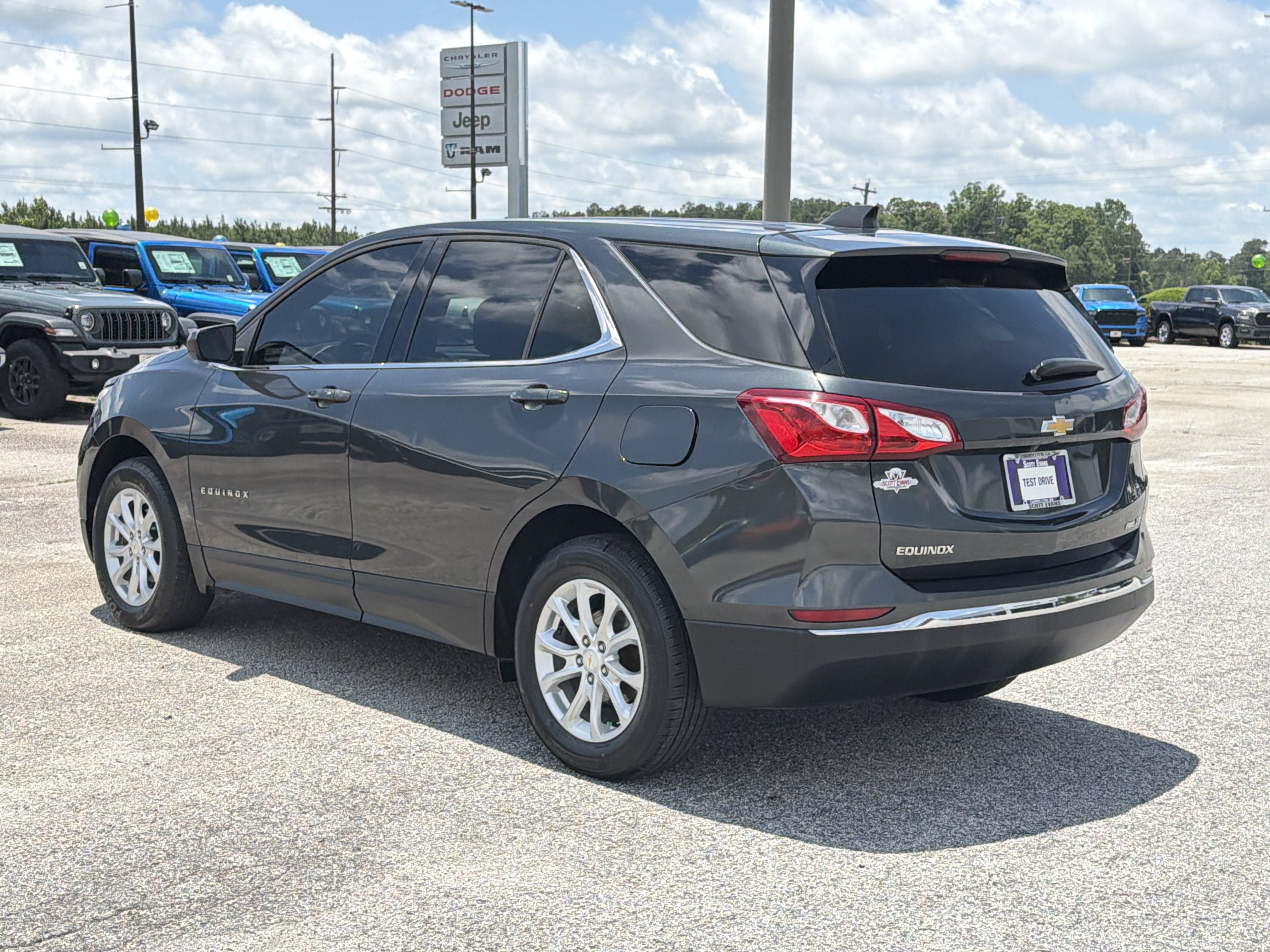 Used 2020 Nightfall Gray Metallic Chevrolet LT image 6