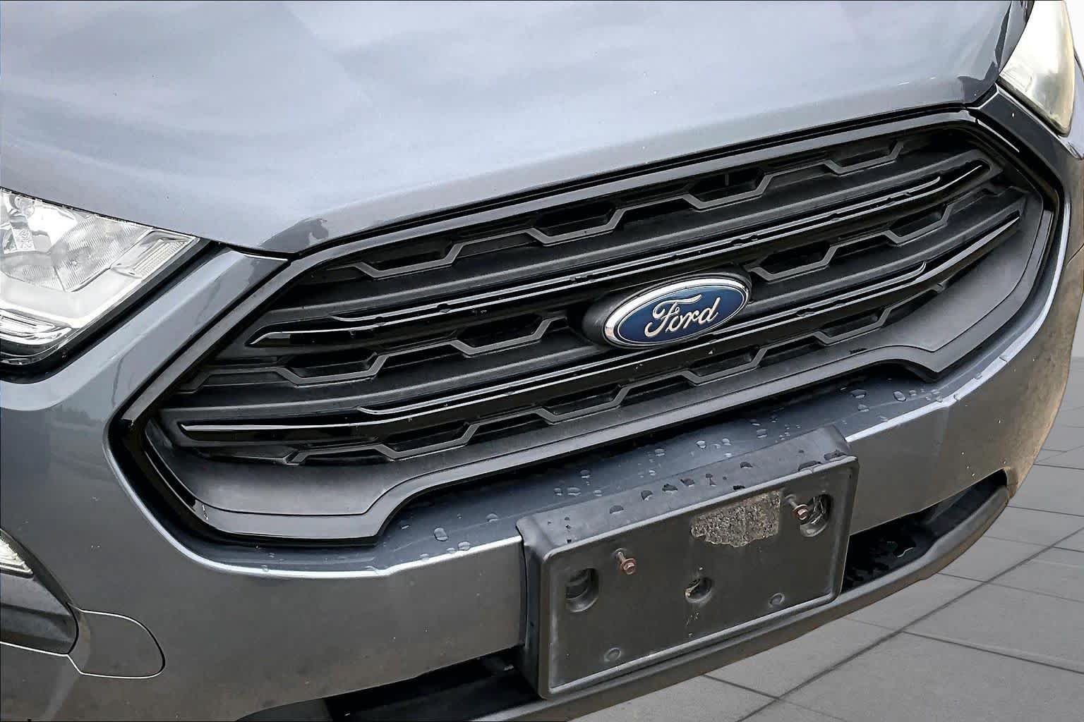 Used 2018 Smoke Metallic Ford S image 29
