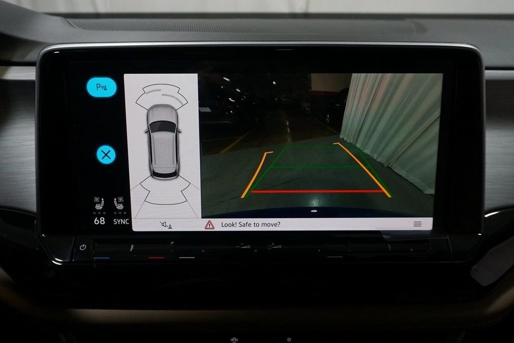 2025 Volkswagen Atlas Cross Sport SE w/Tech - Photo 24