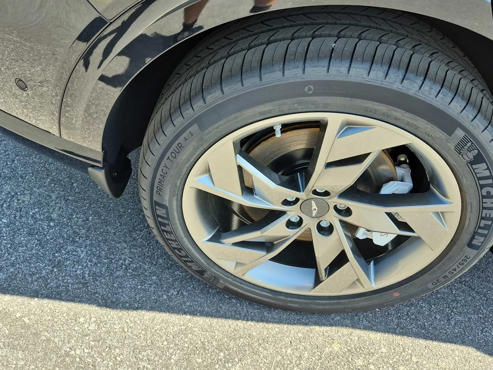 2025 GENESIS GV70 Advanced - Photo 6