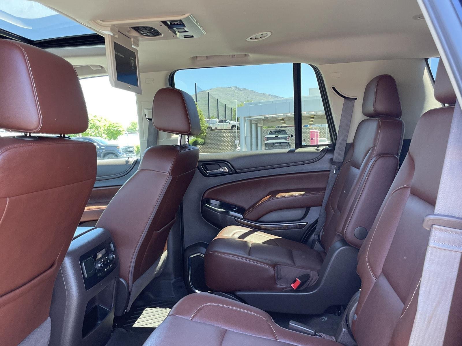 2017 Chevrolet Tahoe Premier - Photo 19
