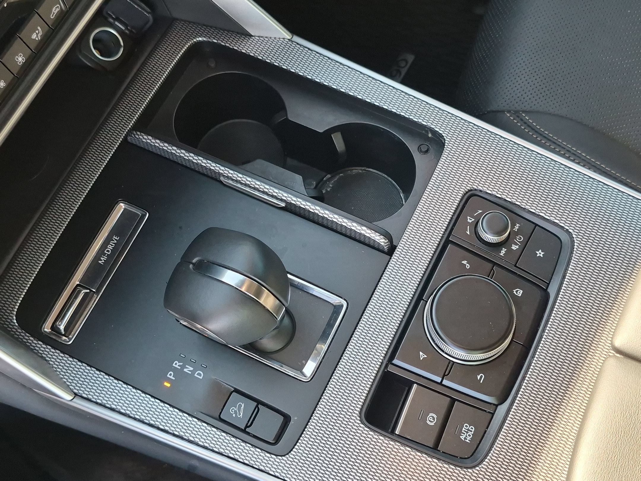 Used 2025 Rhodium White Premium Mazda Preferred Package image 25