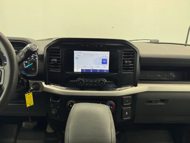 Used 2023 Oxford White Ford XL image 4