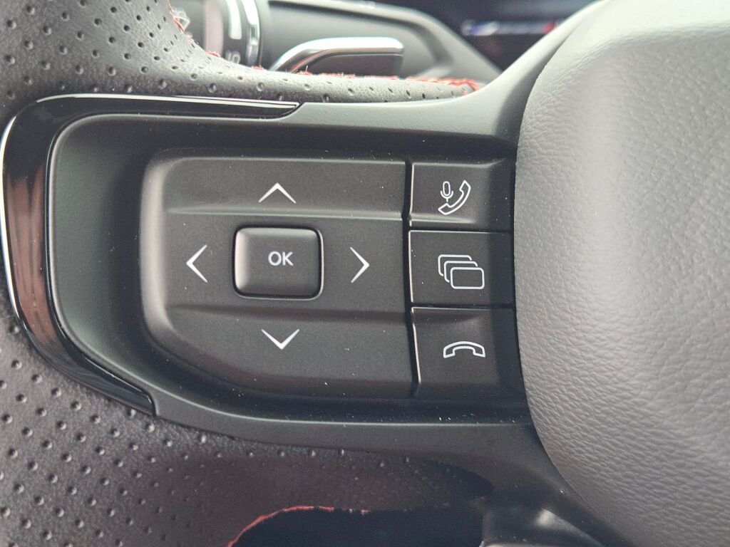 New 2026 Diamond Black Crystal Pearlcoat Dodge Scat Pack image 26
