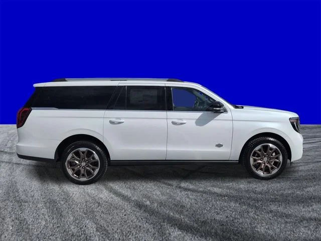 New 2027 Star White Metallic Tri-Coat Ford MAX King Ranch® image 3
