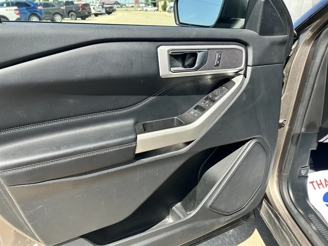 Used 2021 Gray FORD XLT image 22