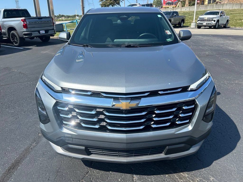 Used 2026 Chevrolet Equinox LT with VIN 3GNAXPEG5TL252596 for sale in Kansas City