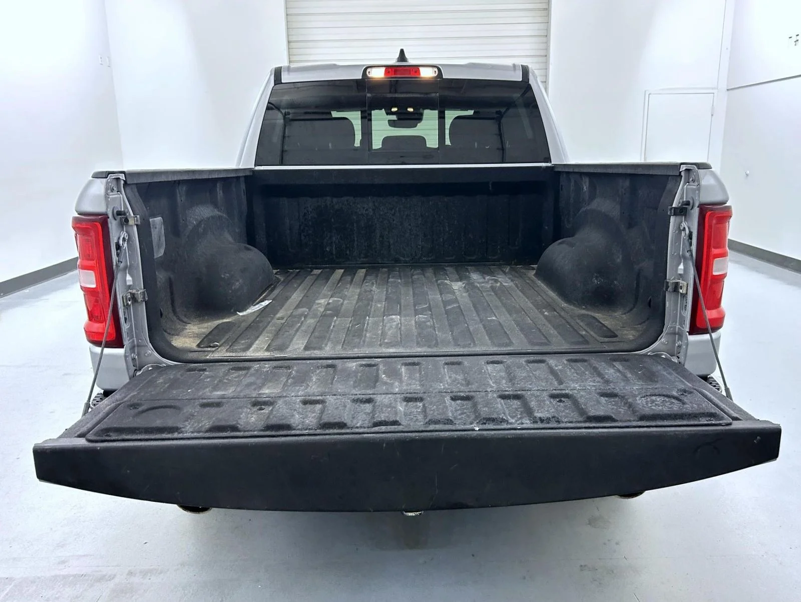 Used 2025 Silver Ram Big Horn/Lone Star image 22