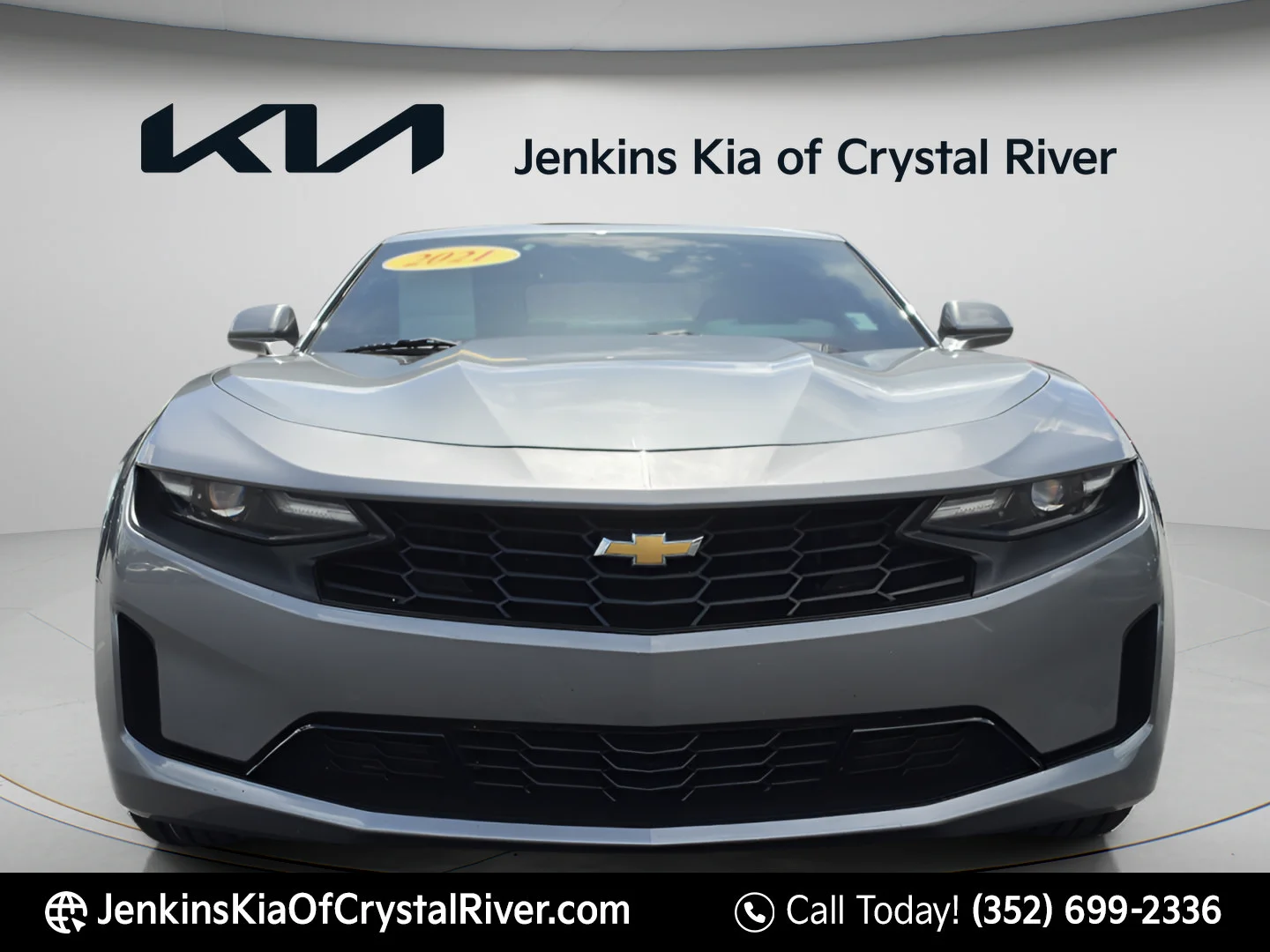 Used 2021 Satin Steel Gray Metallic Chevrolet 1LT image 12