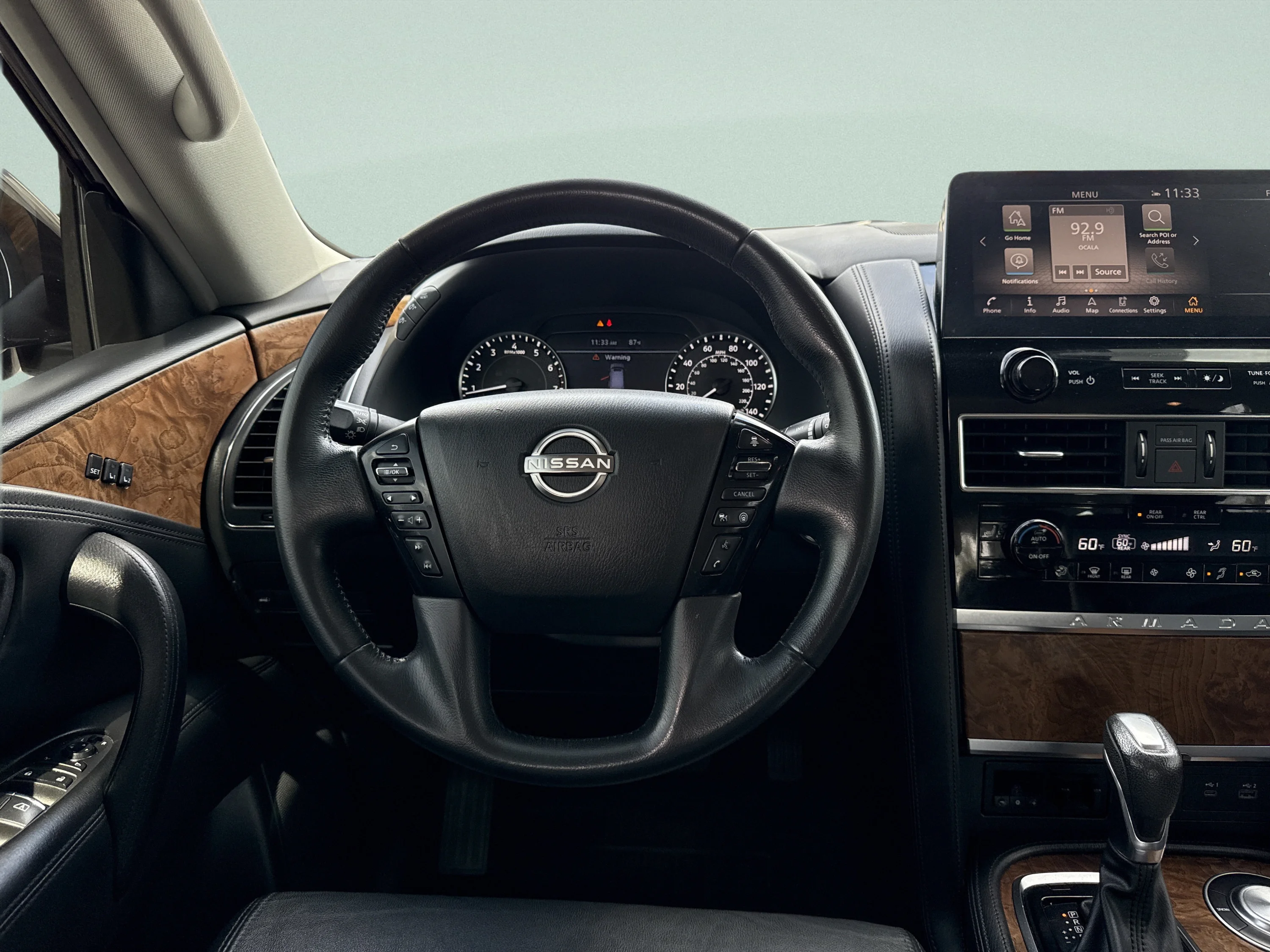 Used 2022 Super Black Nissan SL image 25