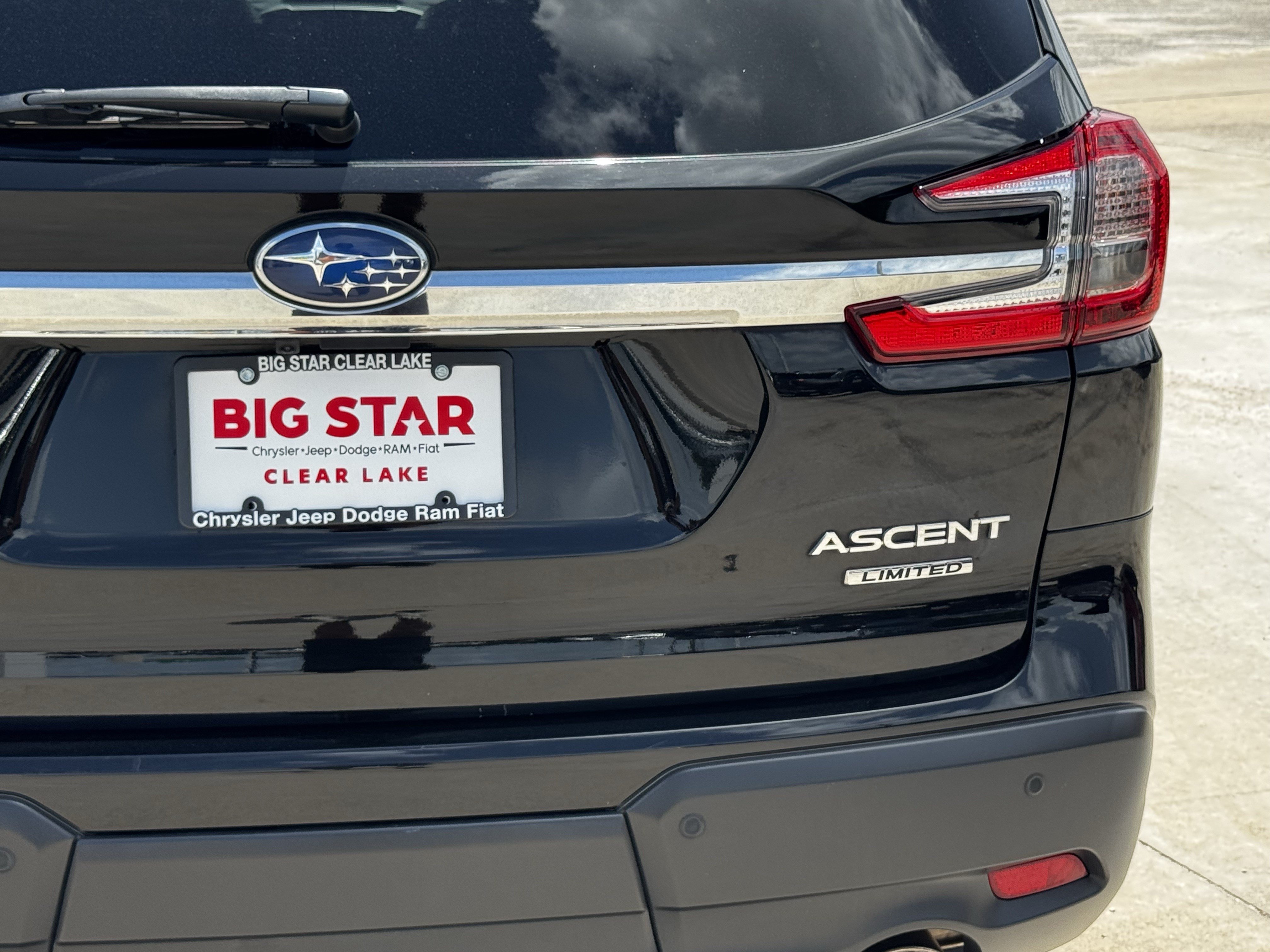 Used 2023 Crystal Black Silica Subaru  image 9
