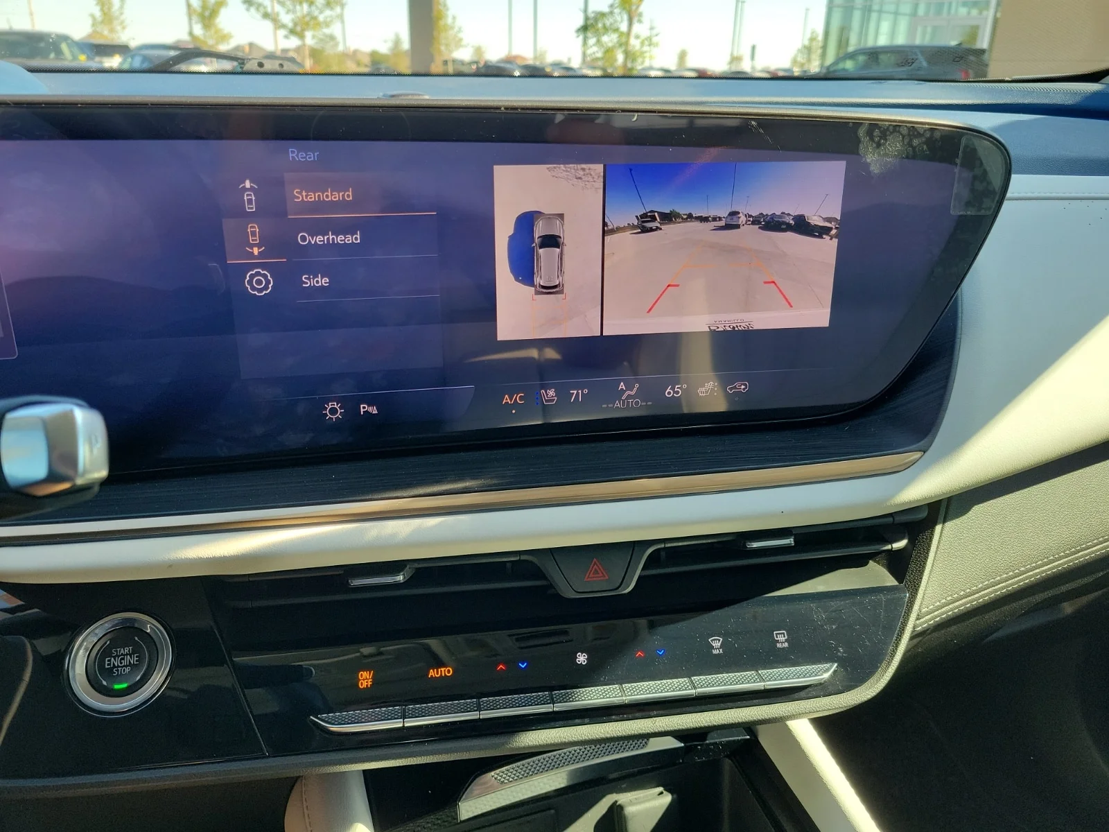 Used 2025 White Buick Avenir AWD image 14