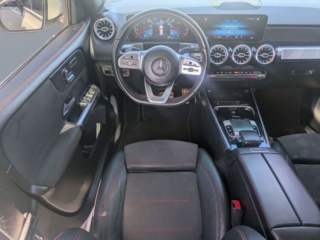 Used 2020 White Mercedes-Benz GLB 250 image 16