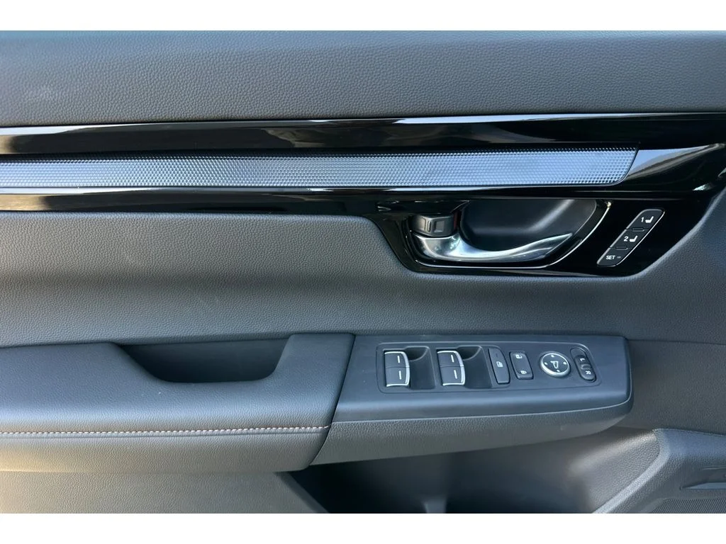 New 2026 Platinum White Pearl Honda Sport Touring image 12