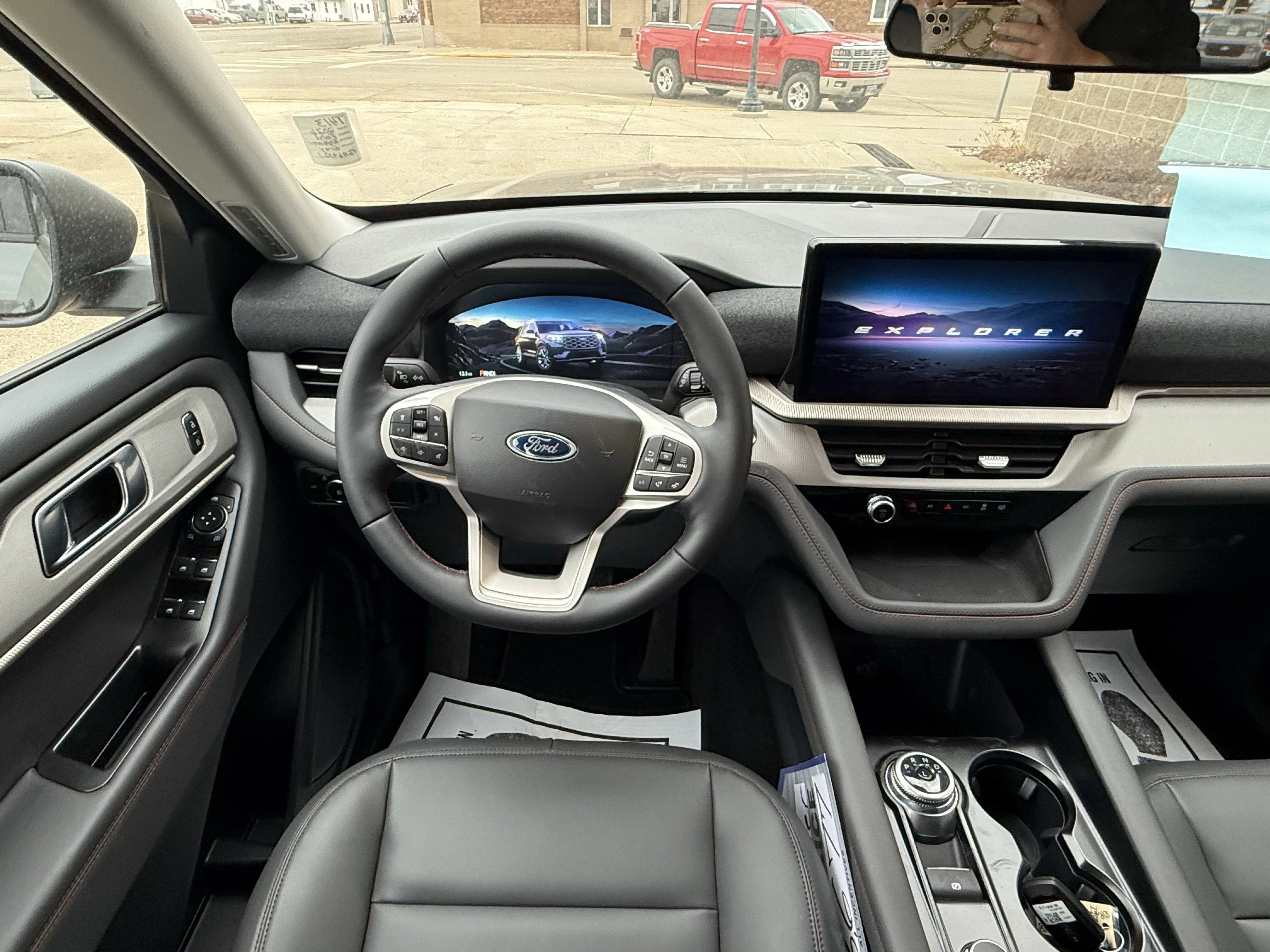 2026 Ford Explorer Active - Photo 11