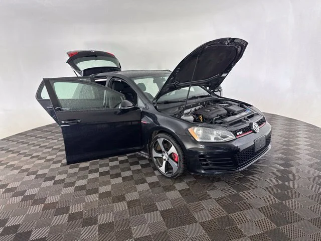 Used 2017 Black Volkswagen S image 14