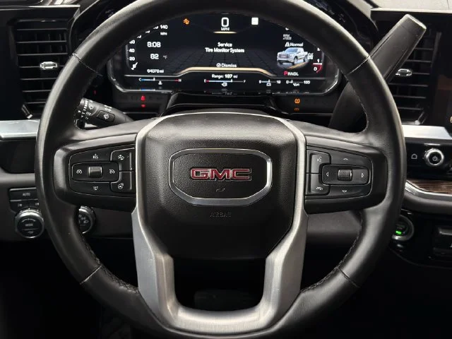 Certified Used 2023 SUMMIT WHITE GMC Elevation image 12