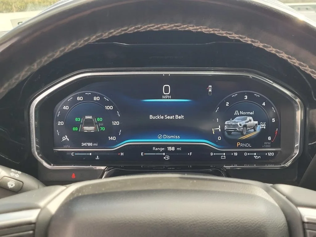 Used 2024 Summit White Chevrolet LT image 27
