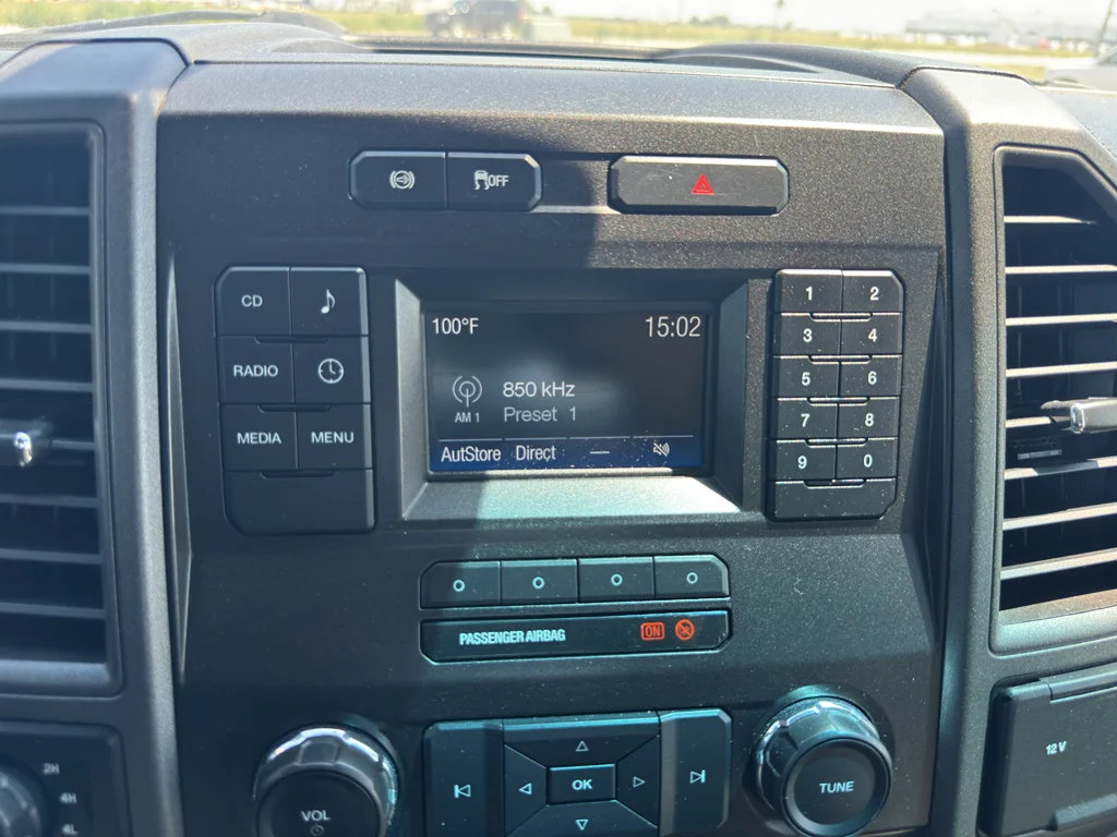 Used 2017 Shadow Black Ford XL image 34