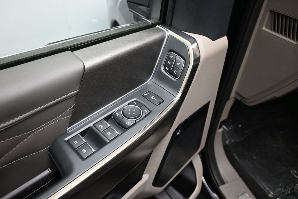 New 2026 Agate Black Metallic Ford Platinum image 11