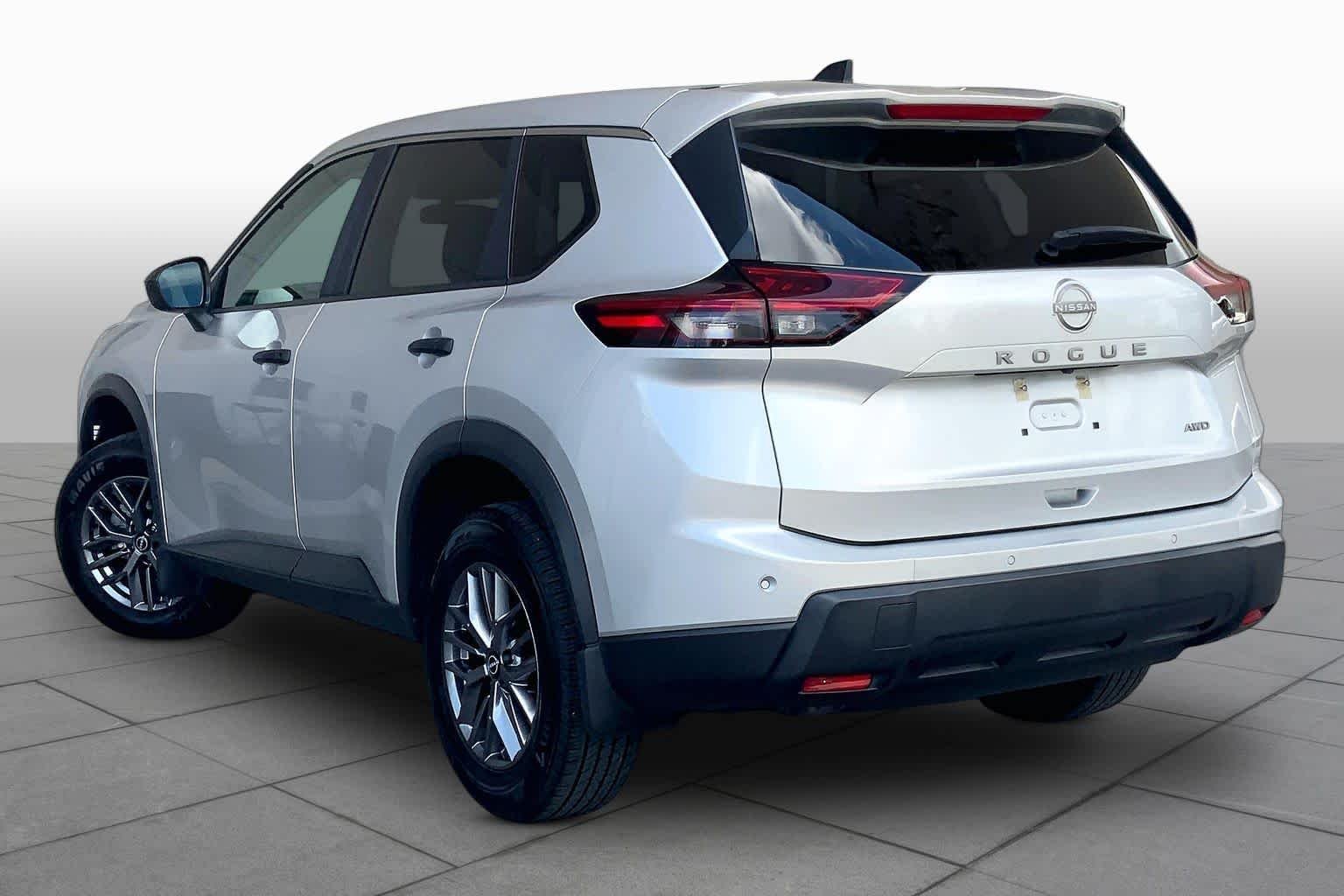 Used 2024 Brilliant Silver Metallic Nissan S image 12